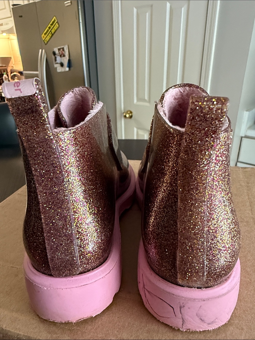 Mini Melissa Toddler Chelsea Glittery Bootes - Picture 6 of 15